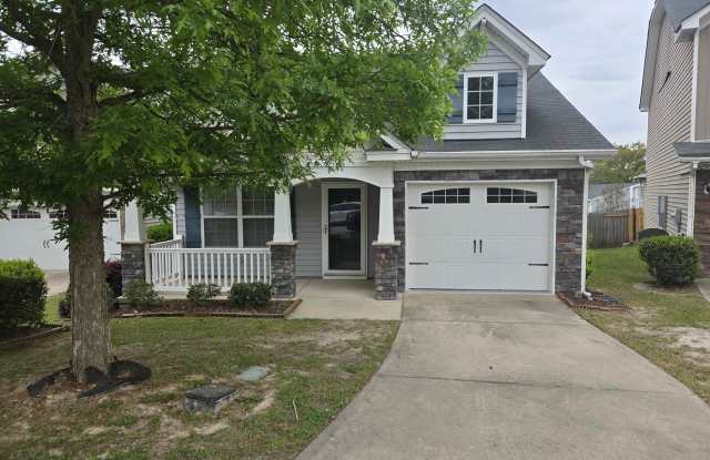 374 Eagle Feather Loop photos photos