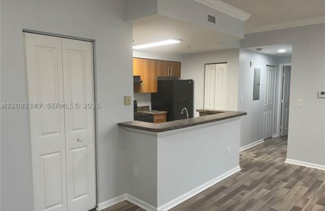 6020 W Sample Rd Gallery 4