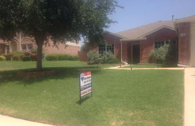 728 Quail Drive - 728 Quail Drive, Saginaw, TX 76131