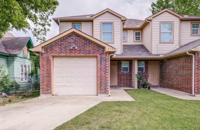 2725 Avenue East - 2725 Avenue E, Fort Worth, TX 76105