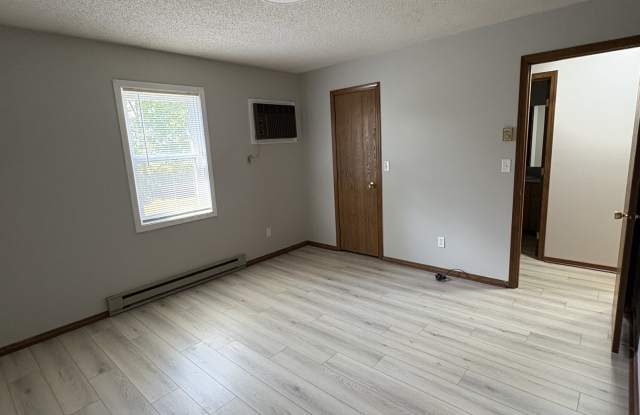 1478 East Kammerer Road - 1478 East Kammerer Road, Kendallville, IN 46755 1478 East Kammerer Road - 1478 East Kammerer Road, Kendallville, IN 46755