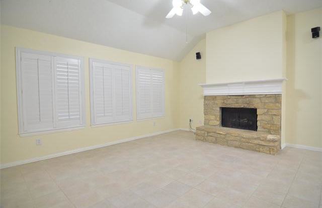 8601 Ironwood Drive Gallery 3