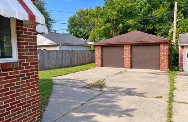 2 Bed 1 Bath Gallery 3