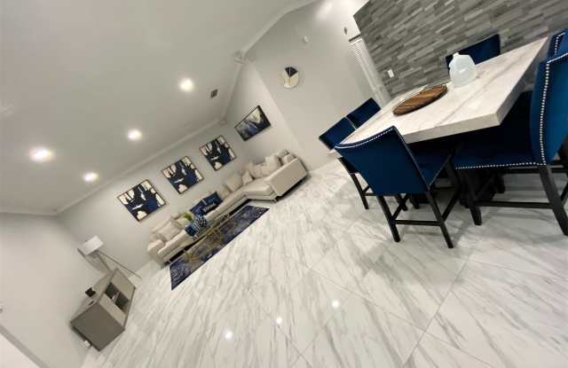 17006 Southwest 142nd Place Gallery 3