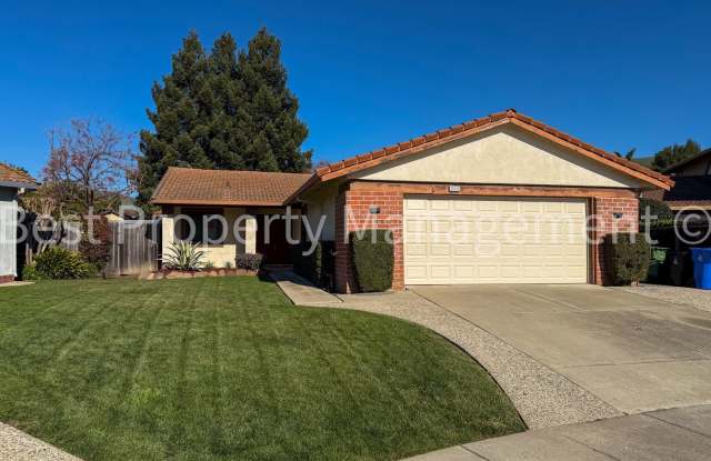 Great Shape Single Family Home near Fremont Bart Station photos photos