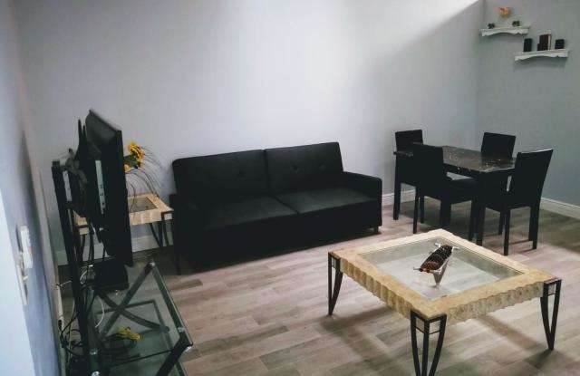 1102 Hyacinyh Pl Place Gallery 2