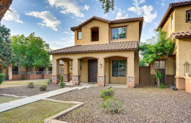 Ideal 3 Br 2.5 Ba 2 Car Garage Home with Near I-10 and Litchfield Rd in Litchfield Park photos photos