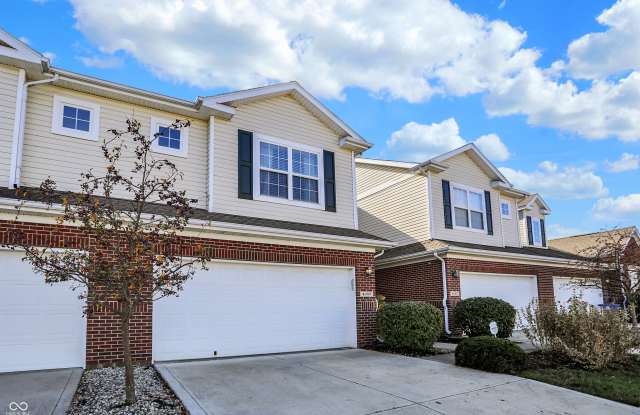 4059 Weston Pointe Drive Gallery 3