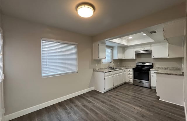 707 E Stearns Avenue - 707 East Stearns Avenue, La Habra, CA 90631