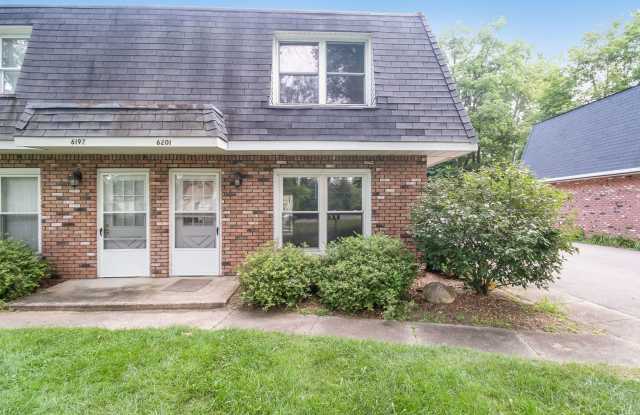 Copeland Avenue 6201 Gallery 4
