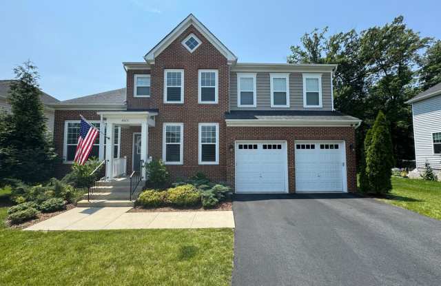 Amazing 6 Bed 5 Bath Single Family Home With Spacious Yard  Patio In Beautiful Tanglewood photos photos