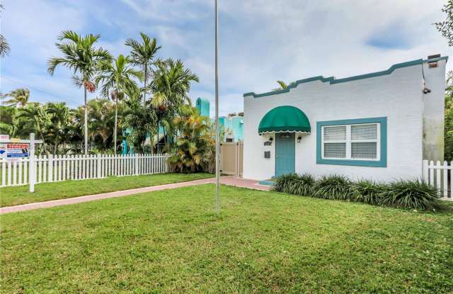 1648 Adams Street photos photos