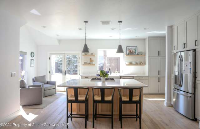364 Summerset Lane photos photos