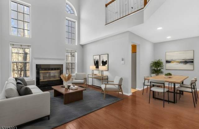 45 Washington Ct - 45 Washington Court, Morris County, NJ 07082