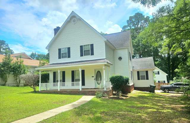 Great 3BR/3BTH House in Dothan with Pool! photos photos