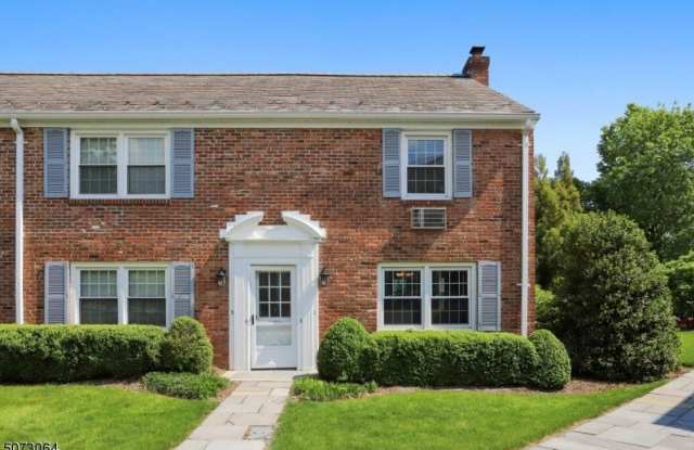 68-86 New England Avenue photos photos