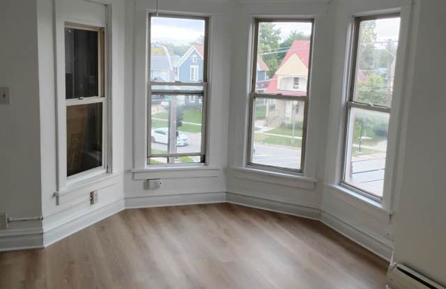 292 Villa Street - 5 Gallery 2