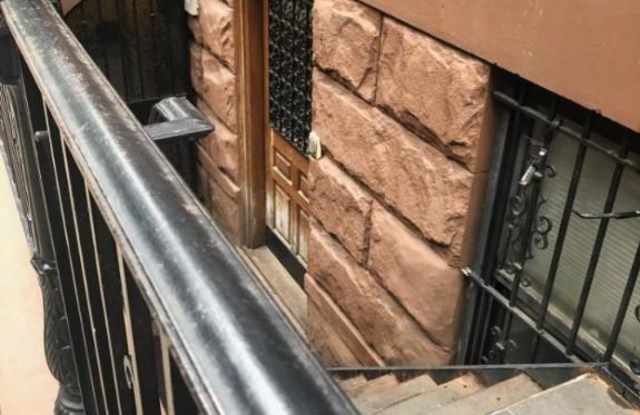137 West 82nd Street - 137 W 82nd St, New York City, NY 10024