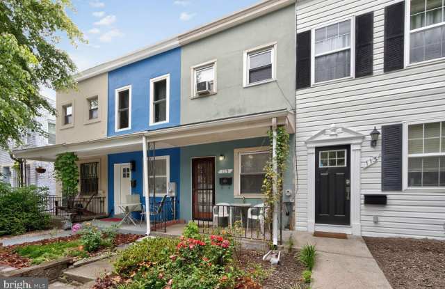 115 16TH STREET SE photos photos