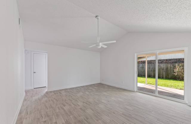 15803 Ruppstock Dr Gallery 2