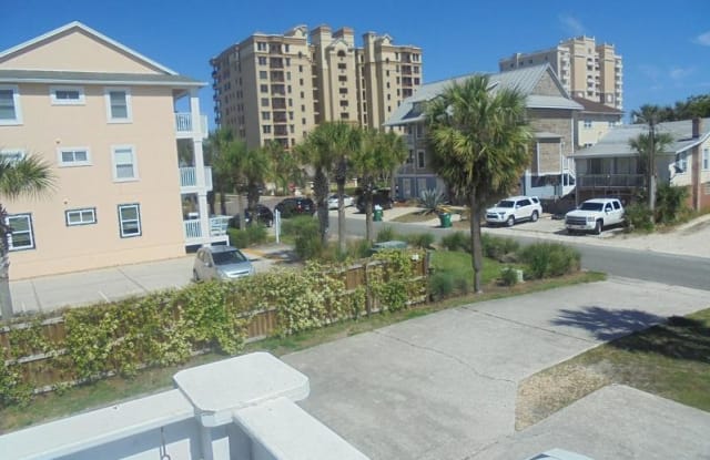 123 13TH AVE N - 123 13th Avenue North, Jacksonville Beach, FL 32250