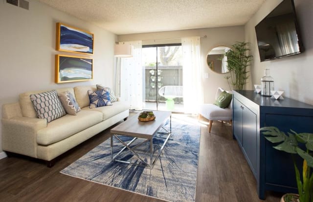 La Vista Apartments of Santa Maria Gallery 2