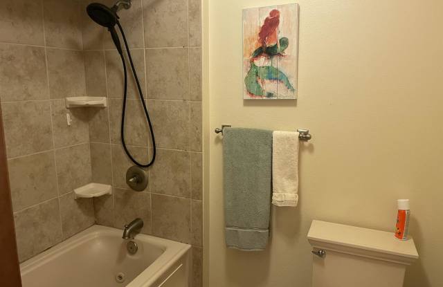 2802 Westgate Drive Gallery 2