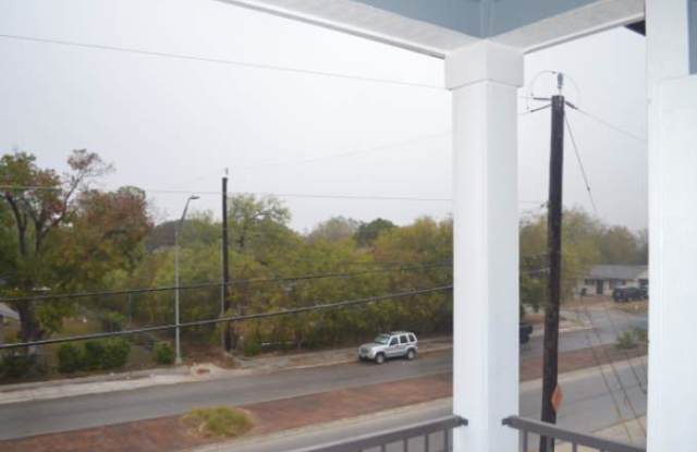 263 Noblewood Dr Gallery 2