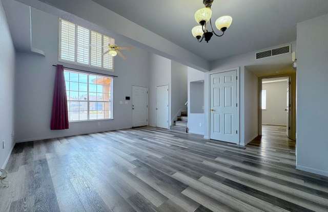 East El Paso 5Bed/2Bath Refrig A/C Home with Bonus Loft! Gallery 4