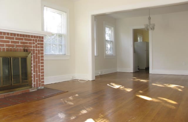 411 E LAKE AVENUE - 411 East Lake Avenue, Baltimore, MD 21212