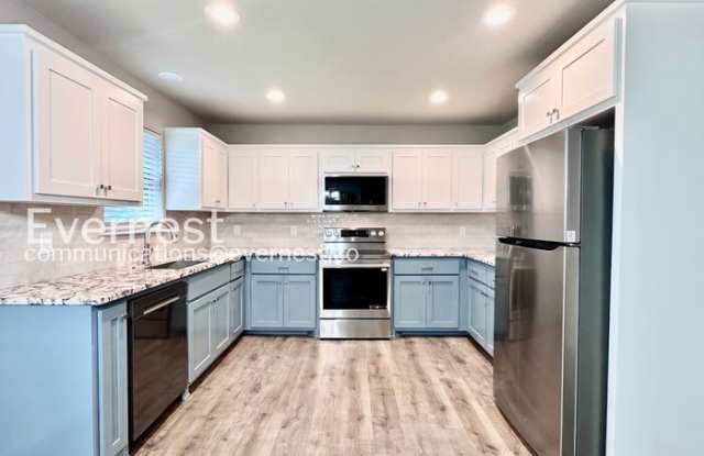 7012 East 71st Court Gallery 4