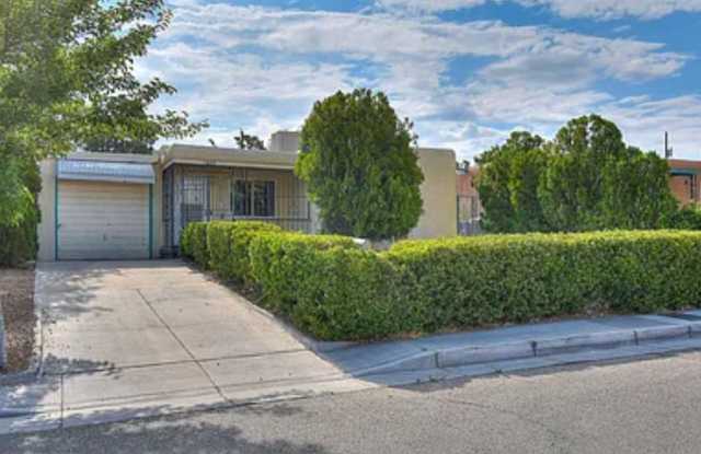 3 Bedroom 2 Bathroom photos photos