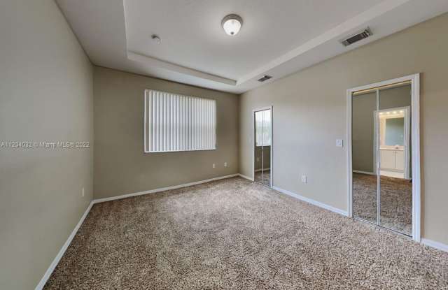 11845 SW 152nd Pl Gallery 4