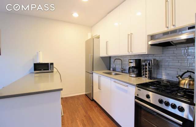 482 Warren Street - 482 Warren Street, Brooklyn, NY 11217