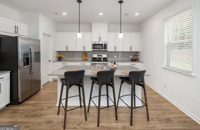 1705 Wellston Drive Gallery 3