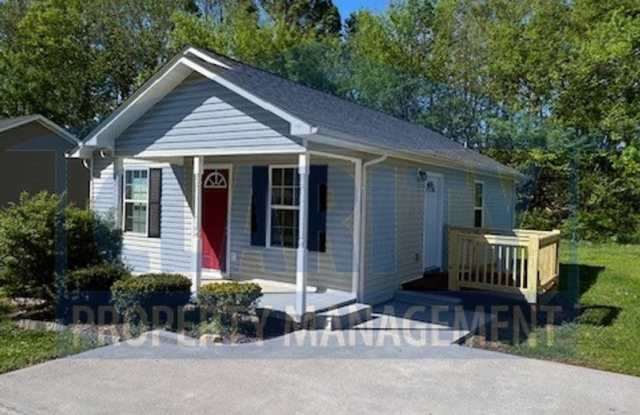 Adorable 2 bedroom home! - 531 Linda Drive Southeast, Cleveland, TN 37323 Adorable 2 bedroom home! - 531 Linda Drive Southeast, Cleveland, TN 37323