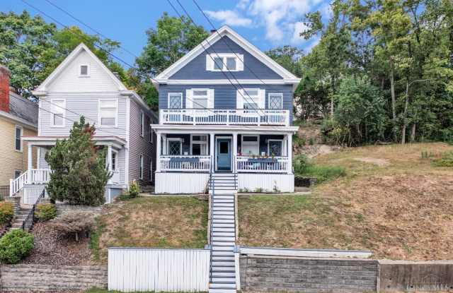 511 Delta Ave unit: B photos photos