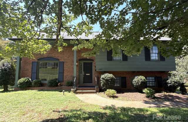 1127 Queensgate Street - 1127 Queensgate Street, Gastonia, NC 28054 1127 Queensgate Street - 1127 Queensgate Street, Gastonia, NC 28054