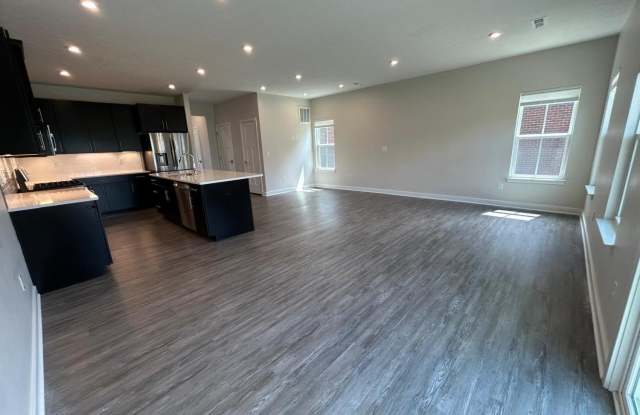 7905 Pinnacle Point Drive Gallery 4