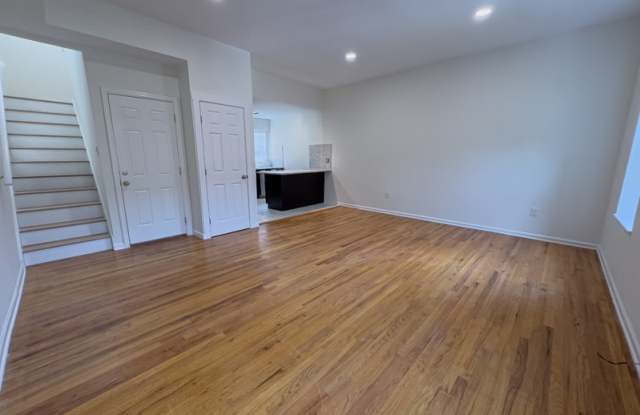 2038 Wallace Street - 2/3F photos photos