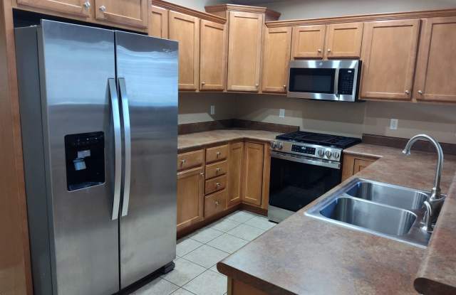 Spacious 4-Bedroom Home with 2-Car Garage & Large Enclosed Backyard in Desert Willow Estates! Gallery 4