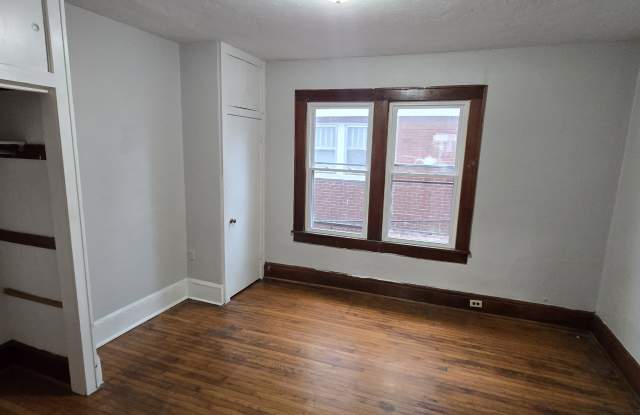 908 Penmar Avenue Southeast - 1 photos photos