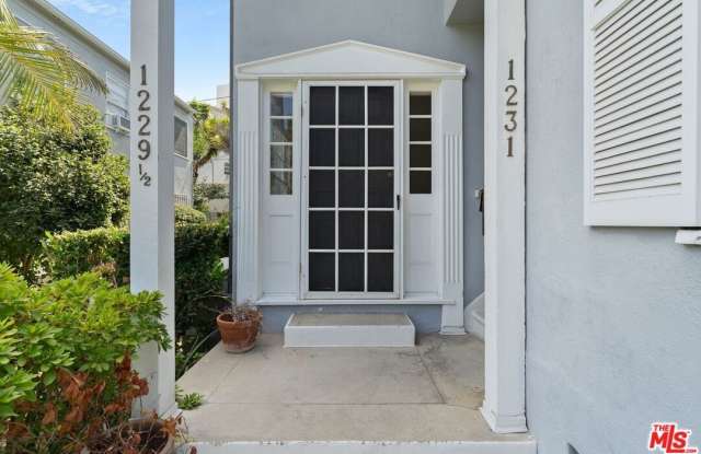 1231 Smithwood Dr Gallery 3