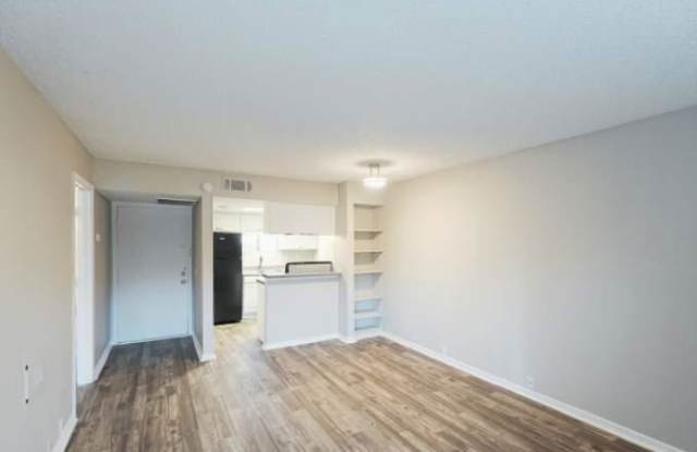 1433 Patricia Gallery 4