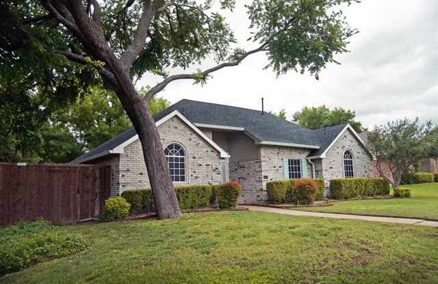 4009 Coronado Drive Gallery 2