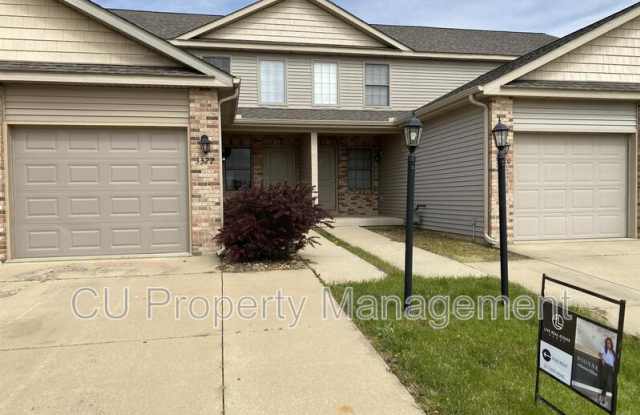3324 Stoneway - 3324 Stoneway Court, Champaign, IL 61822