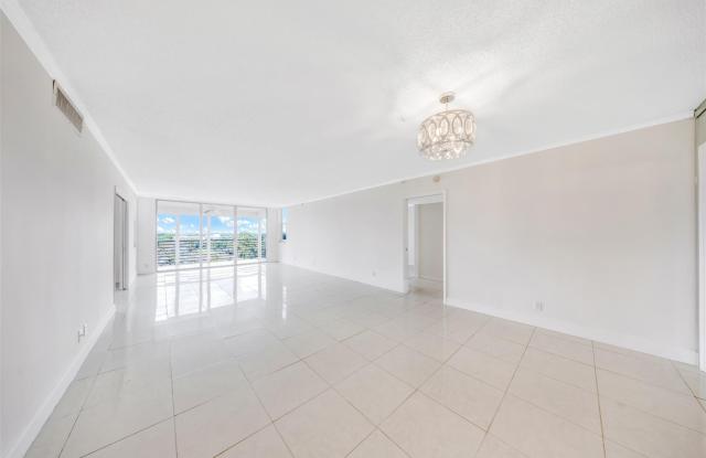 625 OAKS Drive Gallery 2