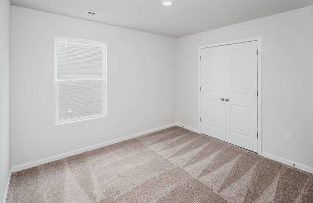 Room in 4 Bedroom Home at Hawley St Gallery 3