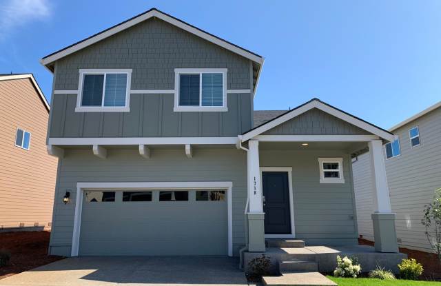 Beautiful 4 Bedroom 2.5 Bath Home Located In A Beautiful Master Planned Community in Camas! Top Ranked Schools! photos photos