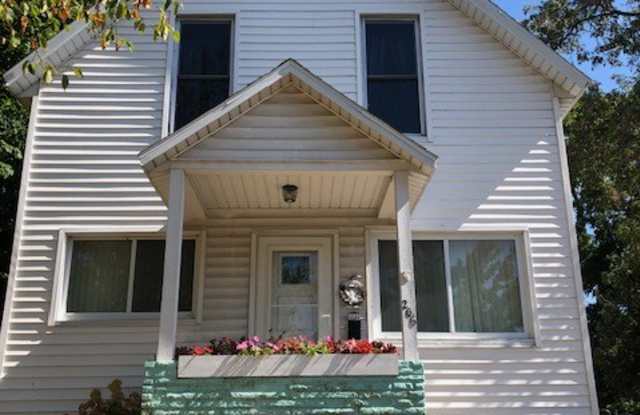 206 N William St photos photos